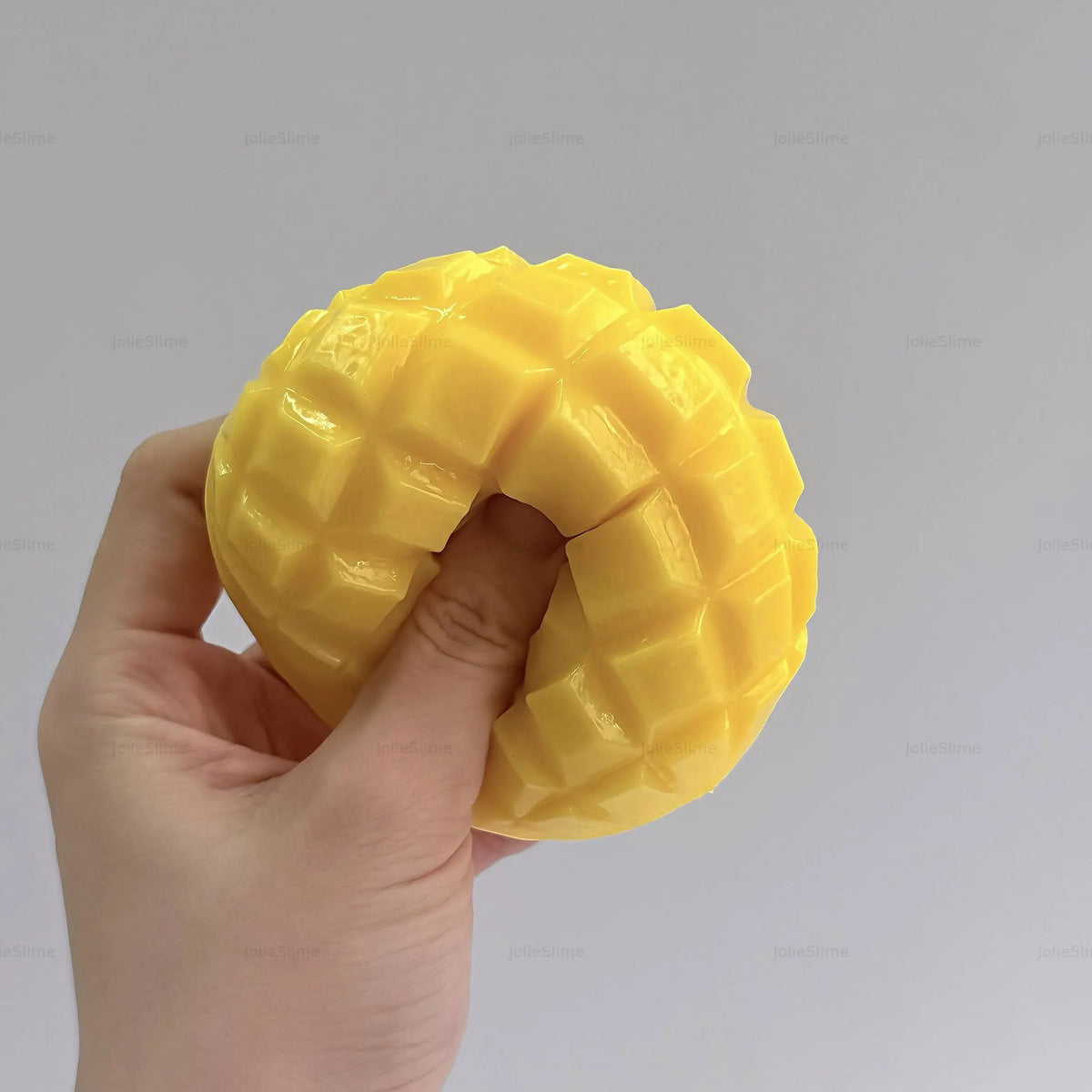 Chameleon Mango Crunch
